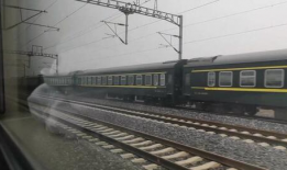 火车的视频,揭秘火车视频中的百年变迁