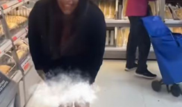 女生脱内裤视频,揭秘女生脱内裤的真实瞬间